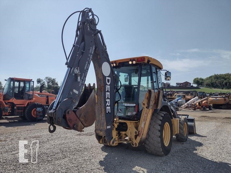 2010-deere-310sj-image-49