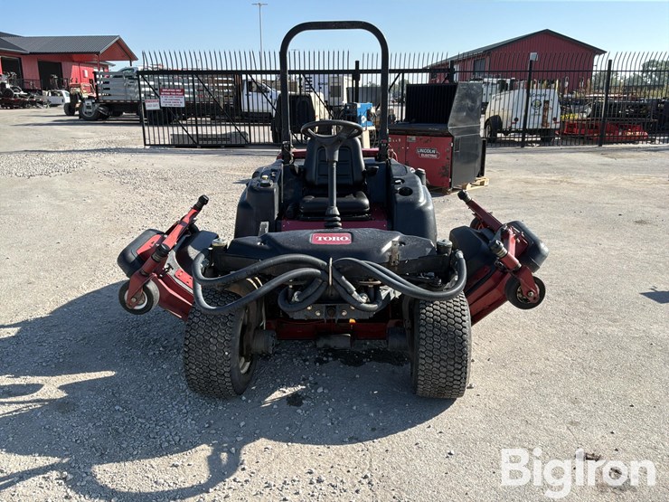 2015-massey-ferguson-730-image-2