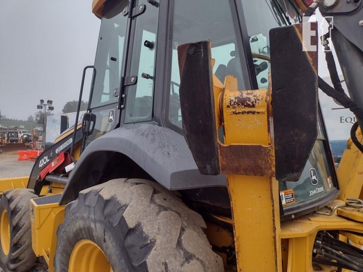deere-410l-image-18