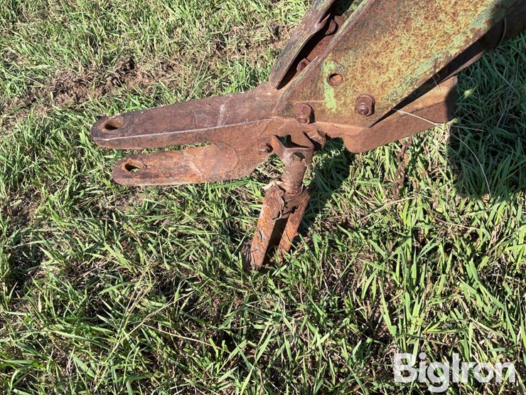 john-deere-851-image-9