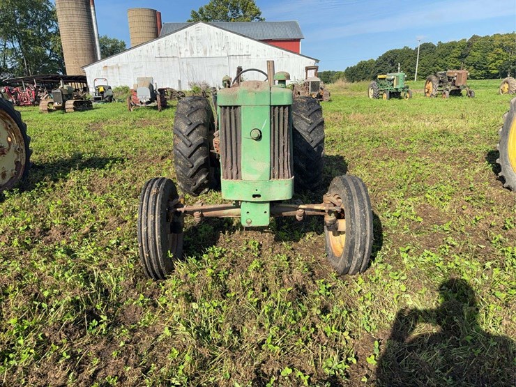 john-deere-420-image-3