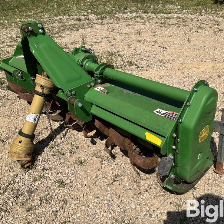 2013 JOHN DEERE 673