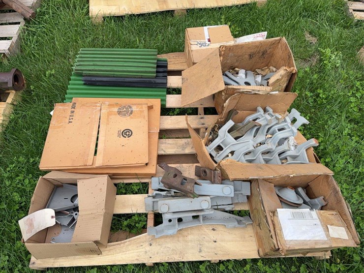 john-deere-reproduction-castings-&-grill-parts-image-1