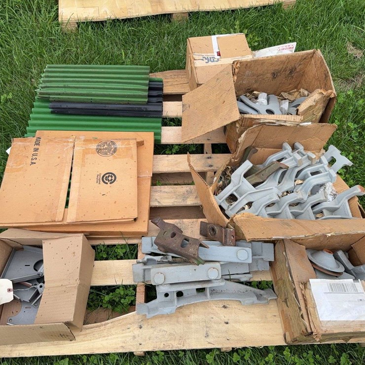 John Deere Reproduction Castings & Grill Parts