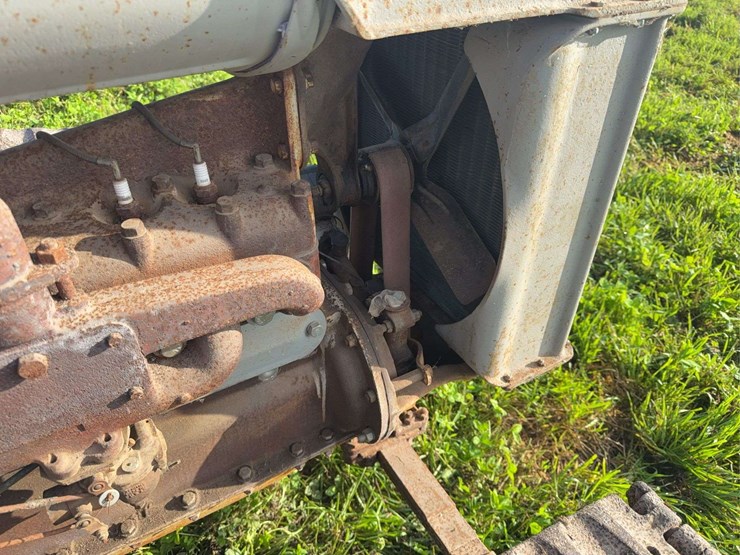 fordson-trackson-image-13