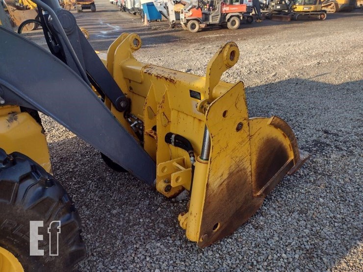 2021-deere-310sl-image-21
