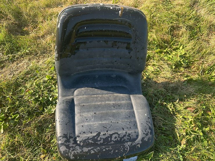 seat-image-5