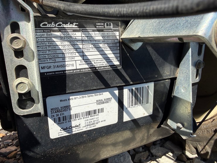 #16-•-cub-cadet-zx-30"-snow-blower-1i039b40077-inv#4519-image-10