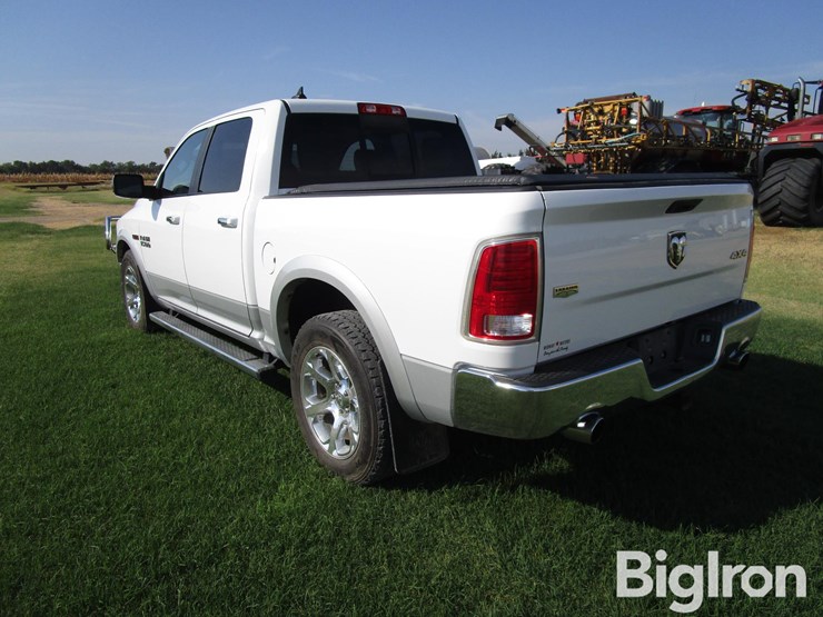 2014-ram-1500-laramie-image-7