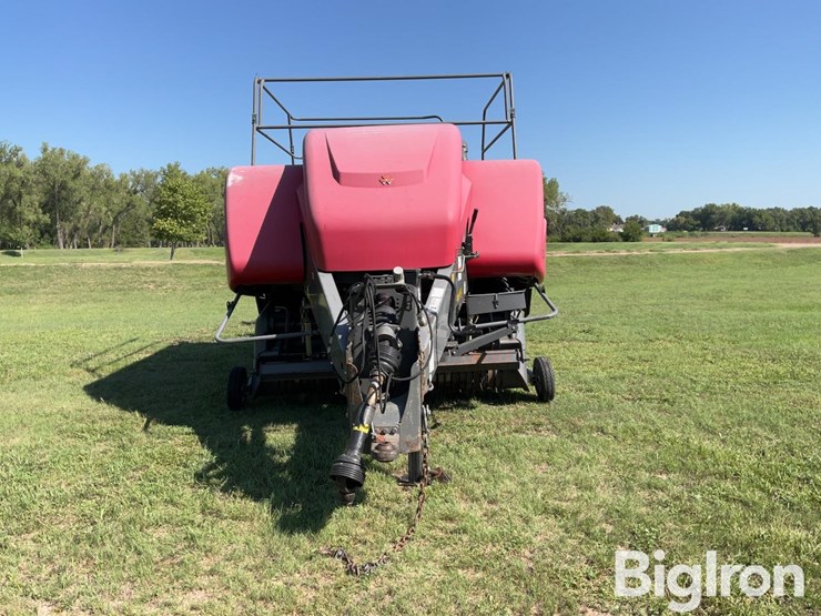 2014-massey-ferguson-2270-image-2