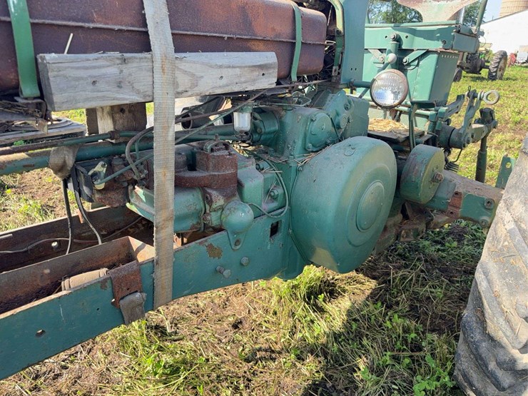 john-deere-530-image-9