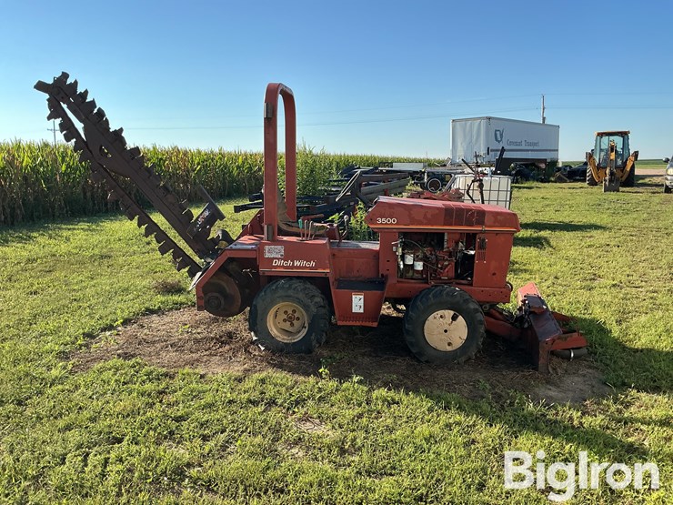 ditch-witch-3500dd-image-4