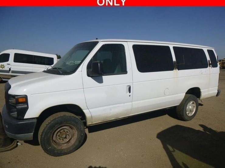2008-ford-e350-image-1