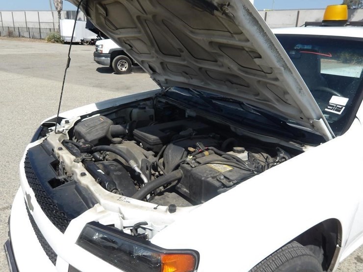 2011-chevrolet-colorado-image-7
