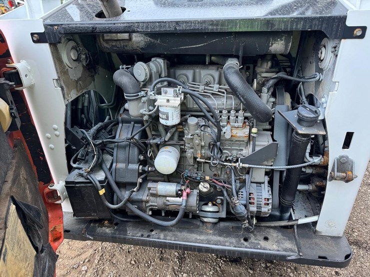 bobcat-s750-image-14