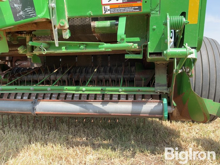 2014-john-deere-569-image-11