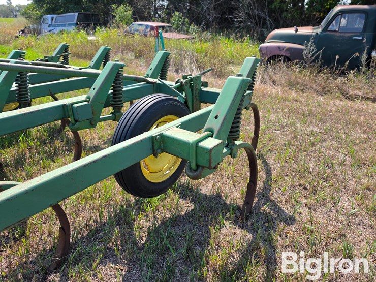 john-deere-1610-image-9