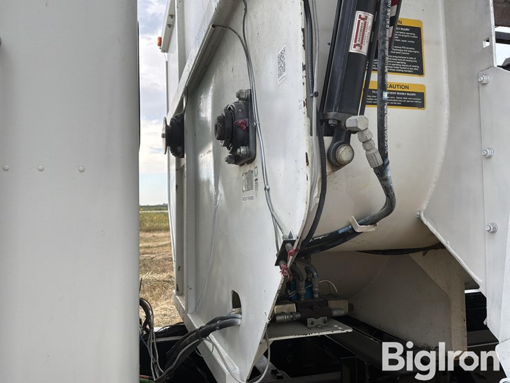 2016-kenworth-t370-image-16