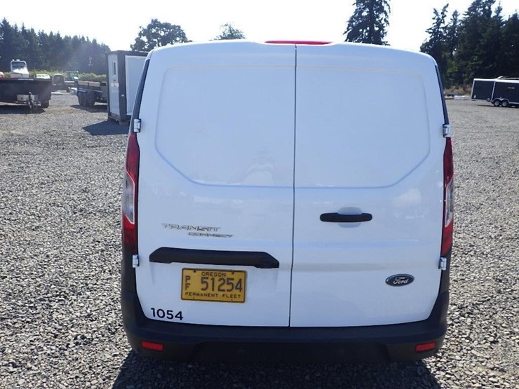 2019-utility-van-image-4