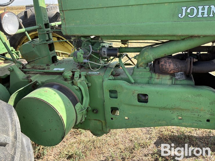 1952-john-deere-model-a-image-16