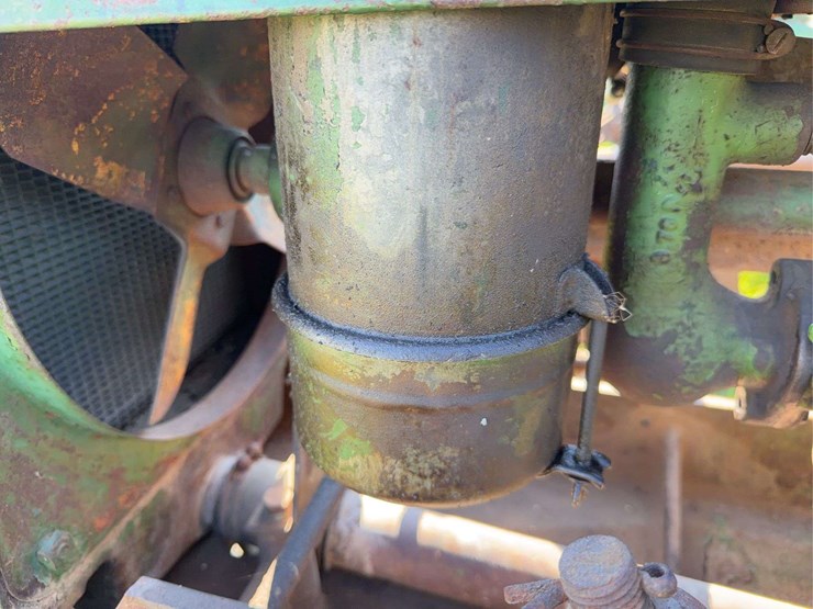 john-deere-b-image-35