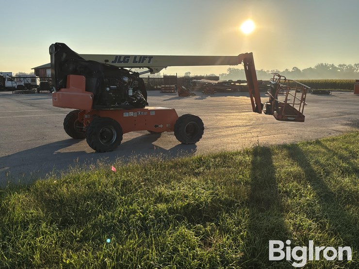 2017-jlg-460sj-image-5