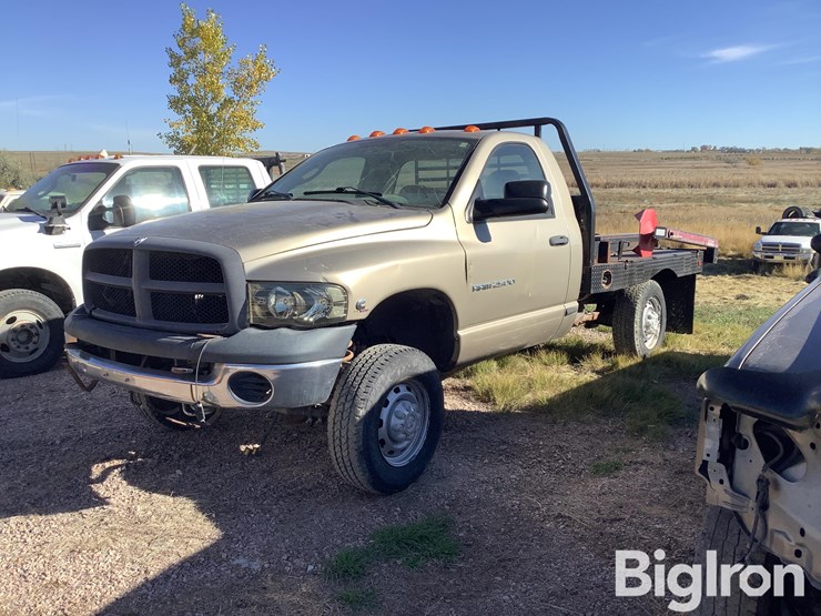 2004-dodge-ram-2500-image-1