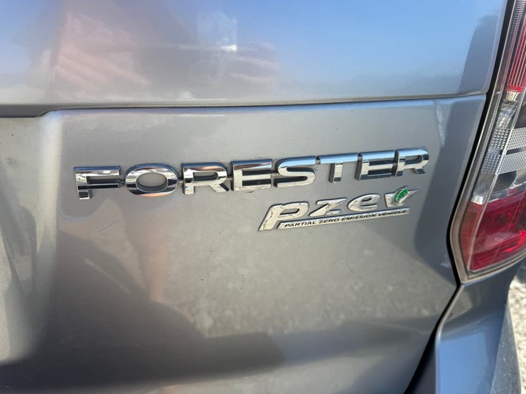 2015-subaru-forester-image-10