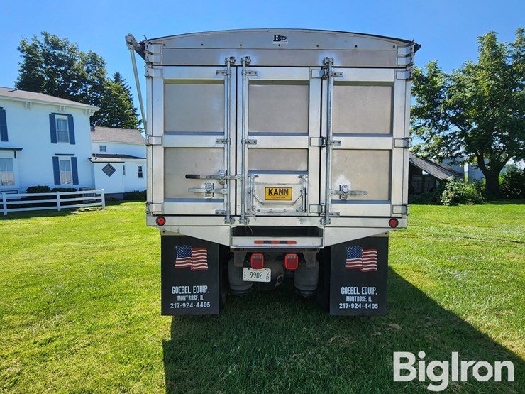 2006-international-durastar-4400-image-6