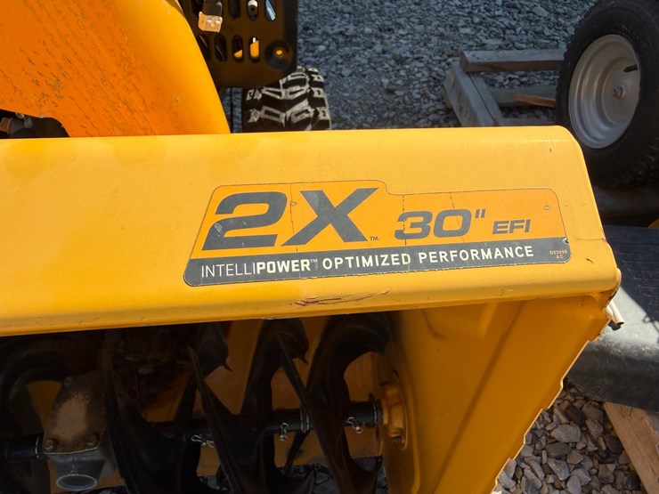 #16-•-cub-cadet-zx-30"-snow-blower-1i039b40077-inv#4519-image-22