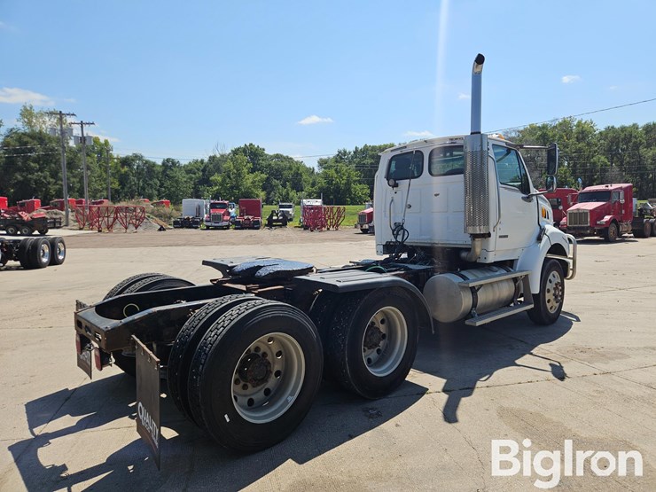 2006-sterling-lt9500-image-5