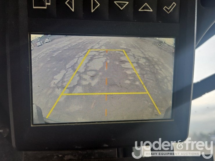 2019-deere-333g-image-33