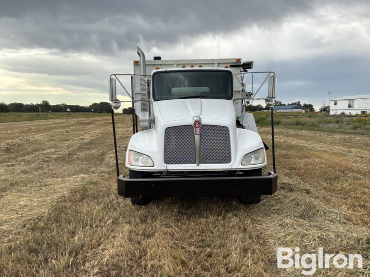 2016-kenworth-t370-image-2