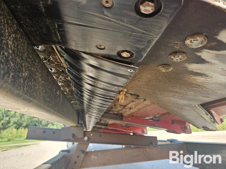 2011-case-ih-3020-image-11