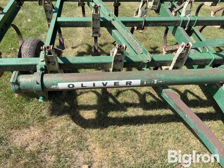 oliver-285-image-13
