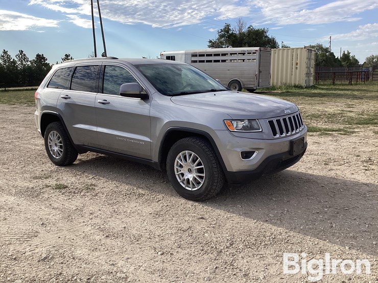 2014-jeep-grand-cherokee-laredo-image-3