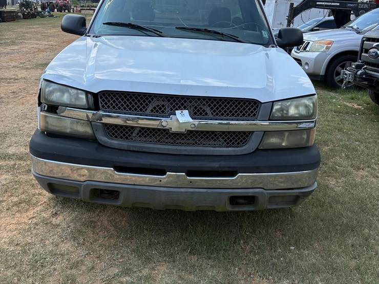 2002-chevrolet-2500-image-2