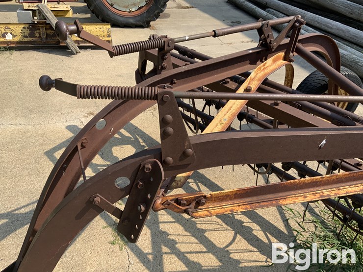 new-holland-55-image-11