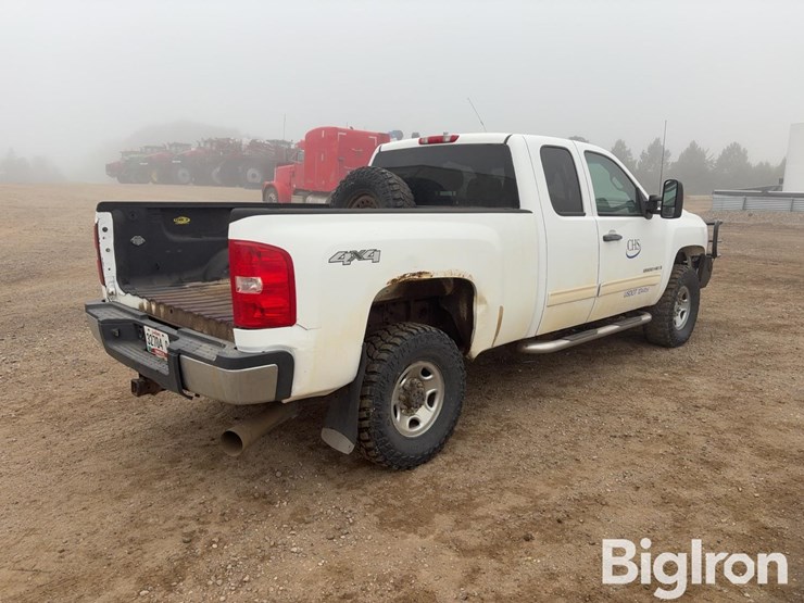 2009-chevrolet-silverado-2500-image-5