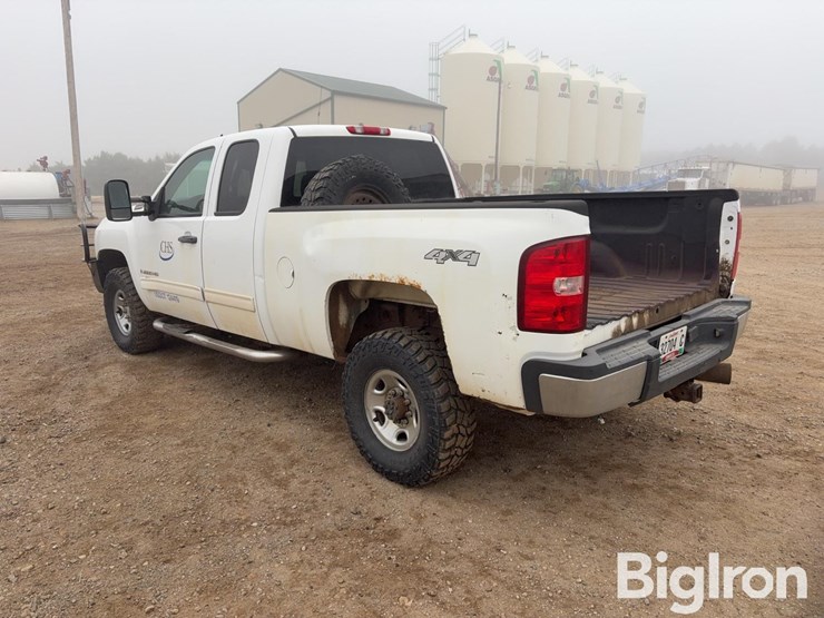 2009-chevrolet-silverado-2500-image-7
