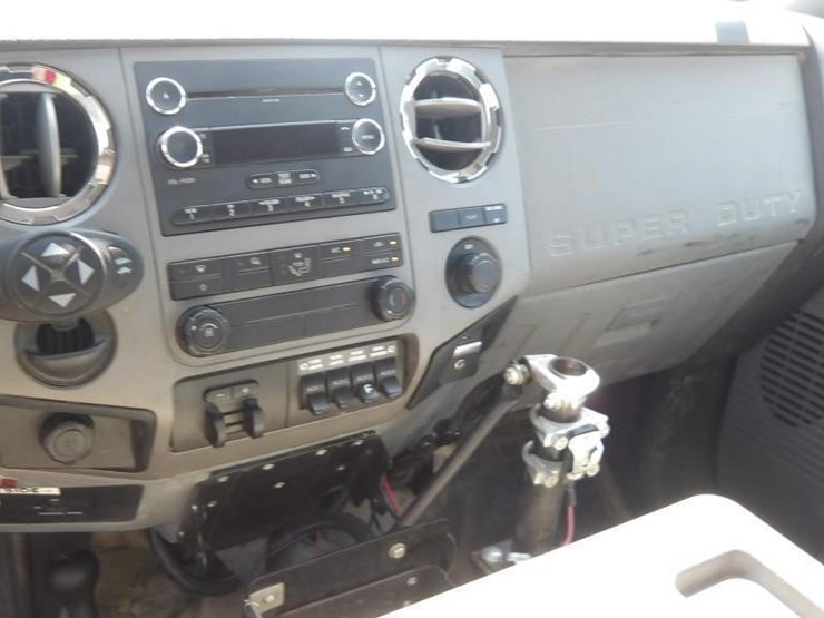 2012-ford-f450-image-29