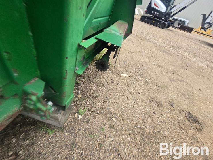john-deere-643-image-10