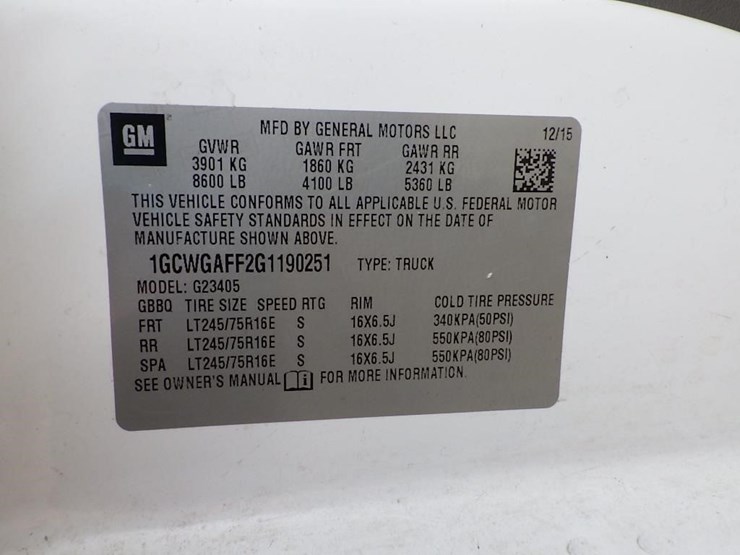 2016-utility-van-image-49