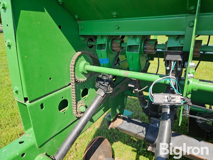 john-deere-750-image-20