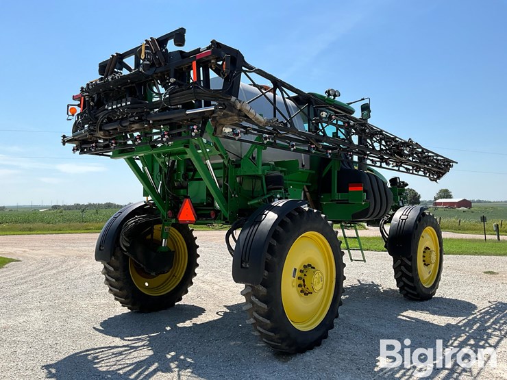2011-john-deere-4830-image-5