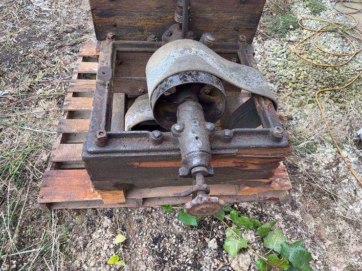 burr-mill-image-5