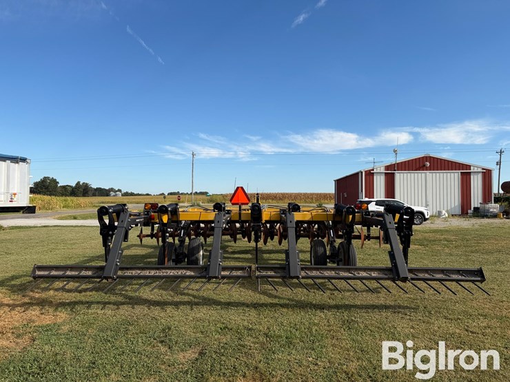 2011-landoll-2217-7-30-image-6