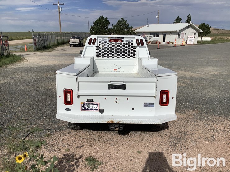 2022-dodge-3500-image-6