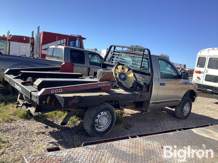 2004-dodge-ram-2500-image-5