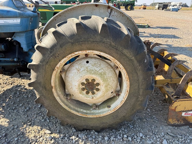 2000-ford-2000-image-12